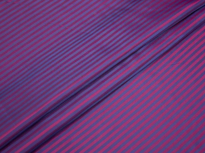 نسيج بطانة البوليستر: مريح ، متين ، صديقة للبيئة وعصرية